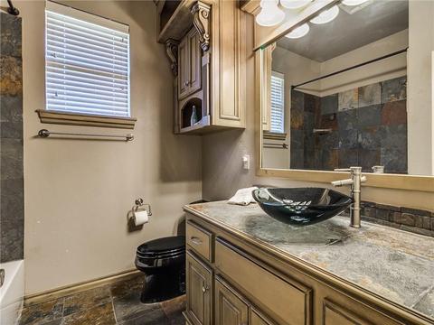 1905 Evans Ct, Moore, OK 73160 photo 22