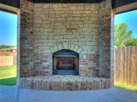 1905 Evans Ct, Moore, OK 73160 photo 26