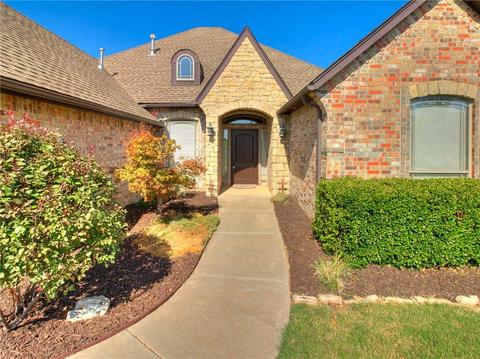 1905 Evans Ct, Moore, OK 73160 photo 3
