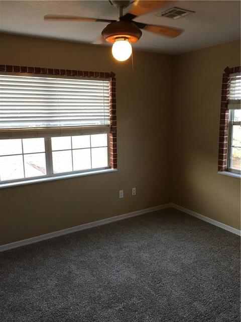 9 Russell Rd, Mcloud, OK 74851 photo 13