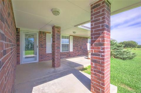146 Rolling Hills Rd, Mcloud, OK 74851 photo 4