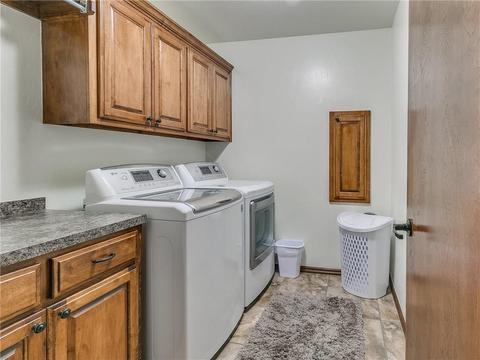 3400 Elmo Way, Moore, OK 73160 photo 31