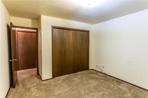 904 N Broadway Ave, Hydro, OK 73048 photo 14