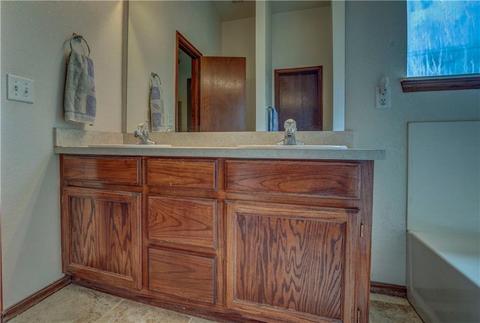 1901 E View Dr, Norman, OK 73071 photo 18