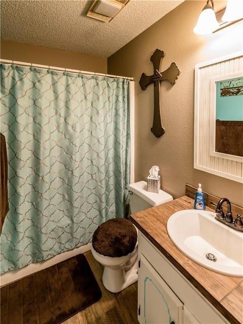 312 E Washington Ave, Sayre, OK 73662 photo 9