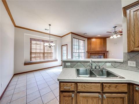 3301 Willow Ln, Moore, OK 73160 photo 6