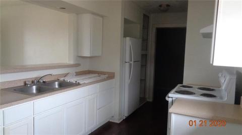 521 E Mars St, Altus, OK 73521 photo 6