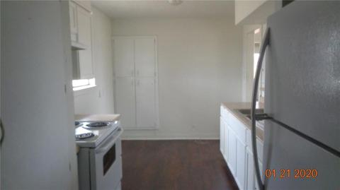521 E Mars St, Altus, OK 73521 photo 8