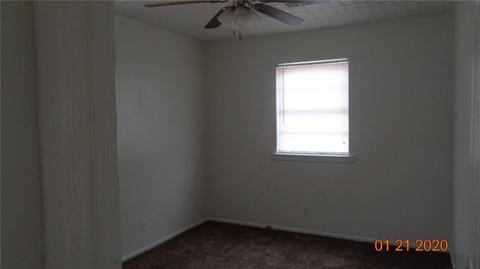 521 E Mars St, Altus, OK 73521 photo 10