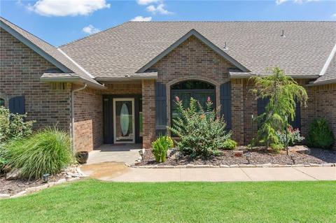 1280 S May Ave, Guthrie, OK 73044 photo 2