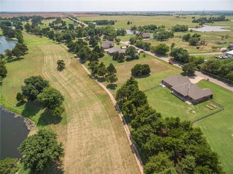 1280 S May Ave, Guthrie, OK 73044 photo 6