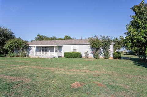 800 Spruce, Tuttle, OK 73089 photo 2