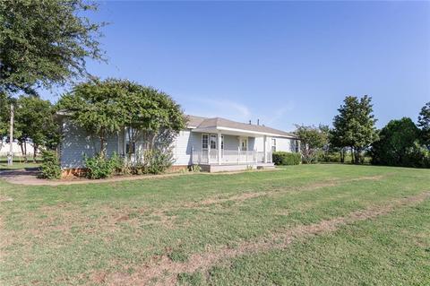 800 Spruce, Tuttle, OK 73089 photo 1