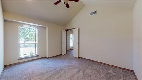 9100 Megans Way, Mcloud, OK 74851 photo 8