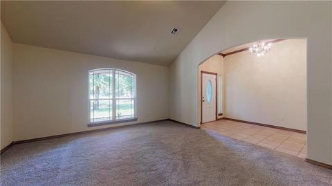 9100 Megans Way, Mcloud, OK 74851 photo 6