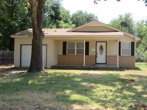 504 W Steele St, Marlow, OK 73055 photo 1