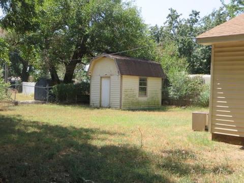 504 W Steele St, Marlow, OK 73055 photo 11