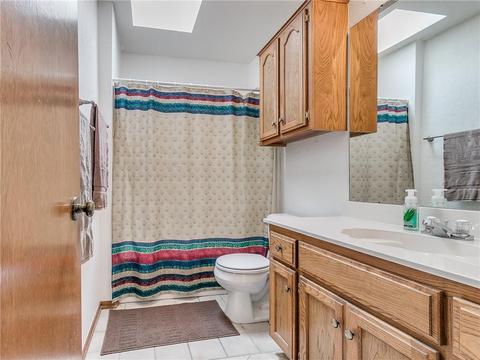 2615 Briarcliff Dr, Moore, OK 73170 photo 8