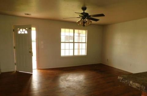 7103 E Silver City Ridge Rd, Tuttle, OK 73089 photo 3