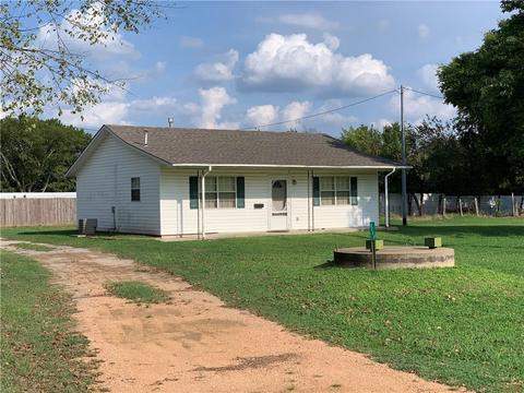 3222 Elm St, Lamar, OK 74850 photo 1