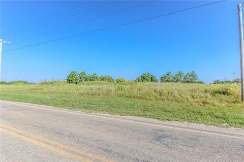 5901 Cemetary Rd, Noble, OK 73068 photo 3