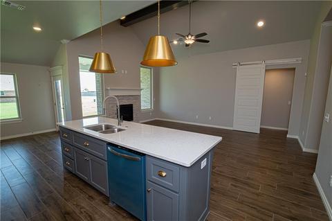 2512 Ryder Dr, Yukon, OK 73099 photo 2
