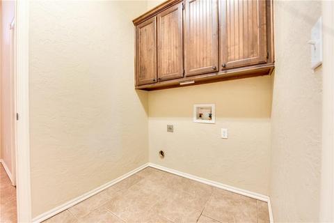 3401 Paul Dr, Moore, OK 73160 photo 11
