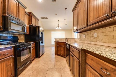 3401 Paul Dr, Moore, OK 73160 photo 6