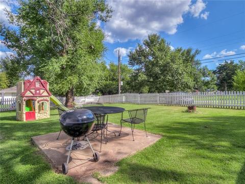 1123 E Noble Ave, Guthrie, OK 73044 photo 25