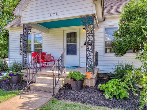 1123 E Noble Ave, Guthrie, OK 73044 photo 2
