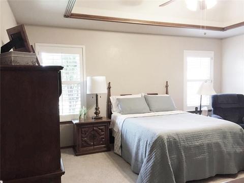 2125 Oak Dr, Moore, OK 73170 photo 6