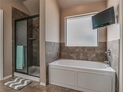 6450 Paddock Cir, Guthrie, OK 73044 photo 16