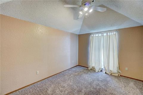 2103 Lakecrest Dr, Moore, OK 73170 photo 24