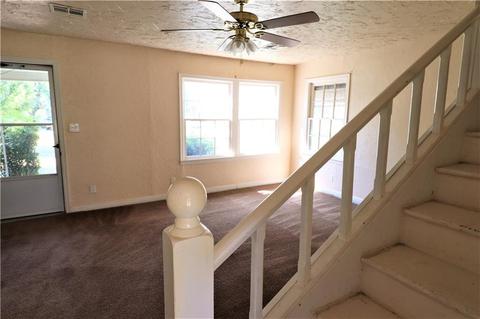 1009 E Liveoak St, Altus, OK 73521 photo 6