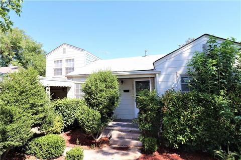 1009 E Liveoak St, Altus, OK 73521 photo 1
