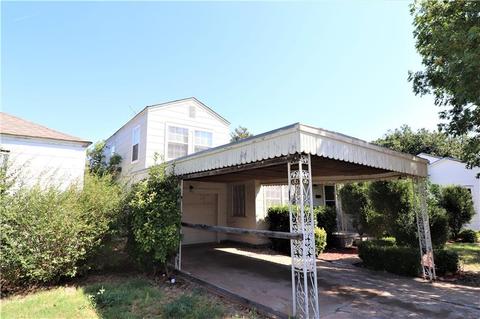 1009 E Liveoak St, Altus, OK 73521 photo 3
