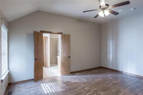 2371 E Rock Creek Rd, Tuttle, OK 73089 photo 25
