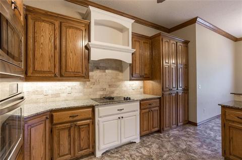 2371 E Rock Creek Rd, Tuttle, OK 73089 photo 17