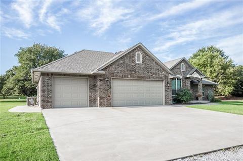 2371 E Rock Creek Rd, Tuttle, OK 73089 photo 4