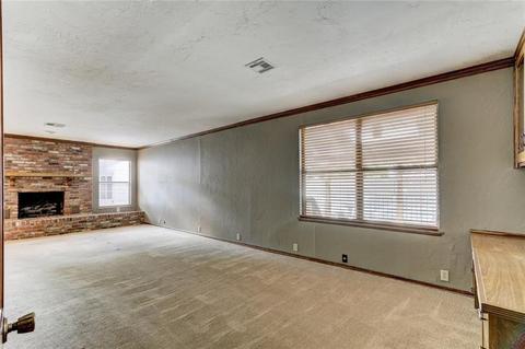 319 E 4th St, Edmond, OK 73034 photo 14