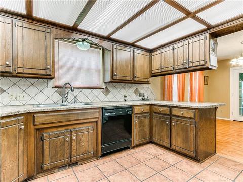 29108 Homer Ln, Mcloud, OK 74851 photo 12
