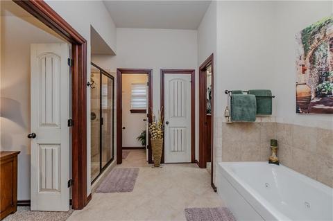 200 Summit Crest Ln, Norman, OK 73071 photo 19