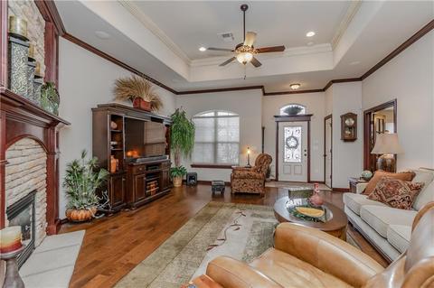 200 Summit Crest Ln, Norman, OK 73071 photo 4