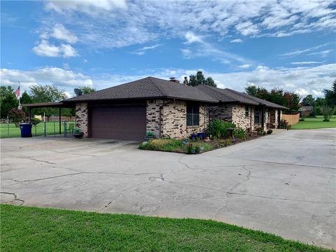 418 S Chuckwagon Dr, Mustang, OK 73064 photo 3