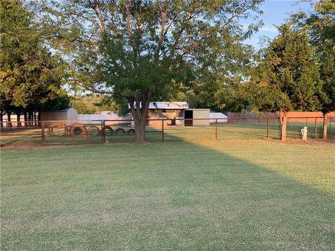 418 S Chuckwagon Dr, Mustang, OK 73064 photo 5