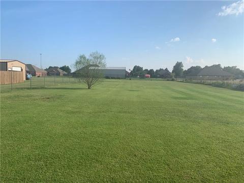 6808 Lewis Ln, Tuttle, OK 73089 photo 2