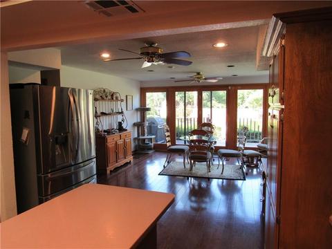 917 E Commerce St, Altus, OK 73521 photo 17