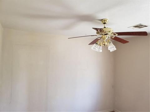 1008 Gene St, Altus, OK 73521 photo 8