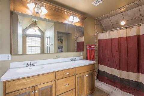 1216 N Sara Rd, Tuttle, OK 73089 photo 21