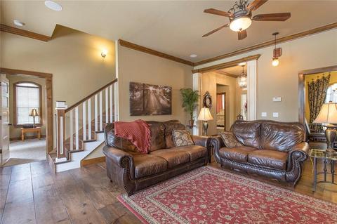 1216 N Sara Rd, Tuttle, OK 73089 photo 3